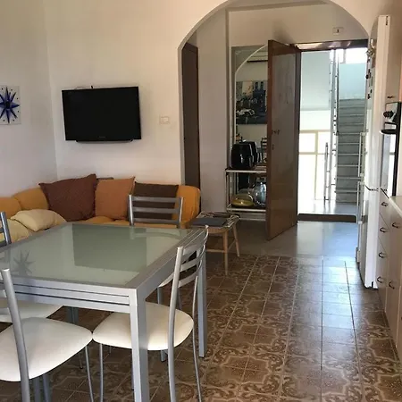 Frontemare Apartment *